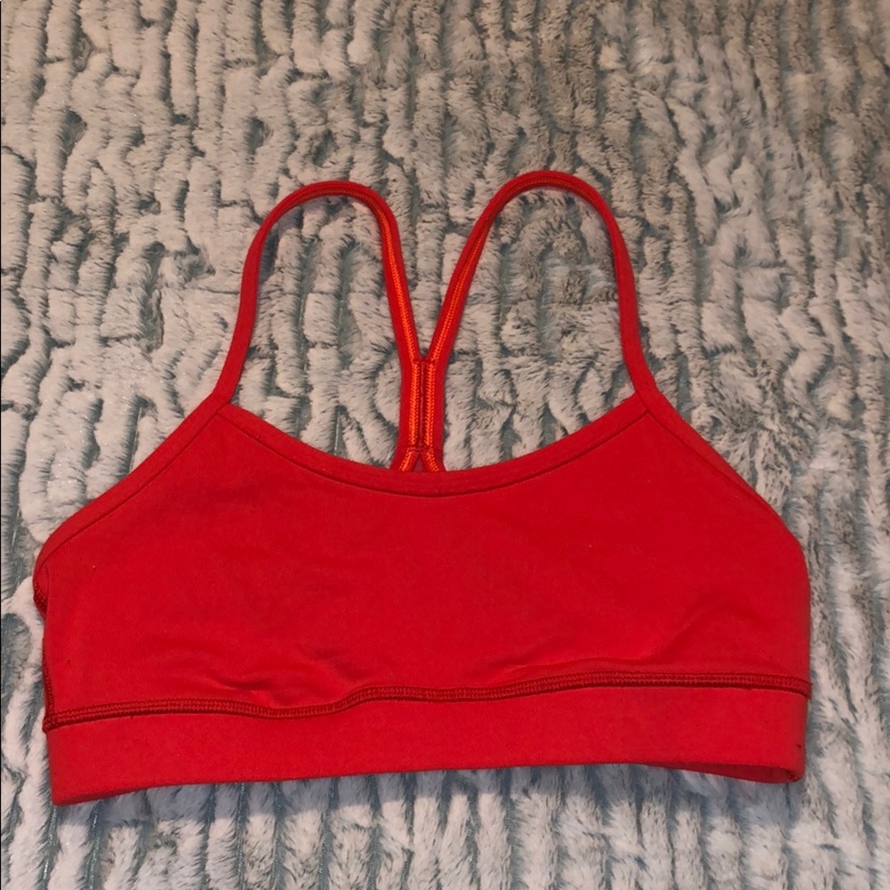 Lululemon sports bra